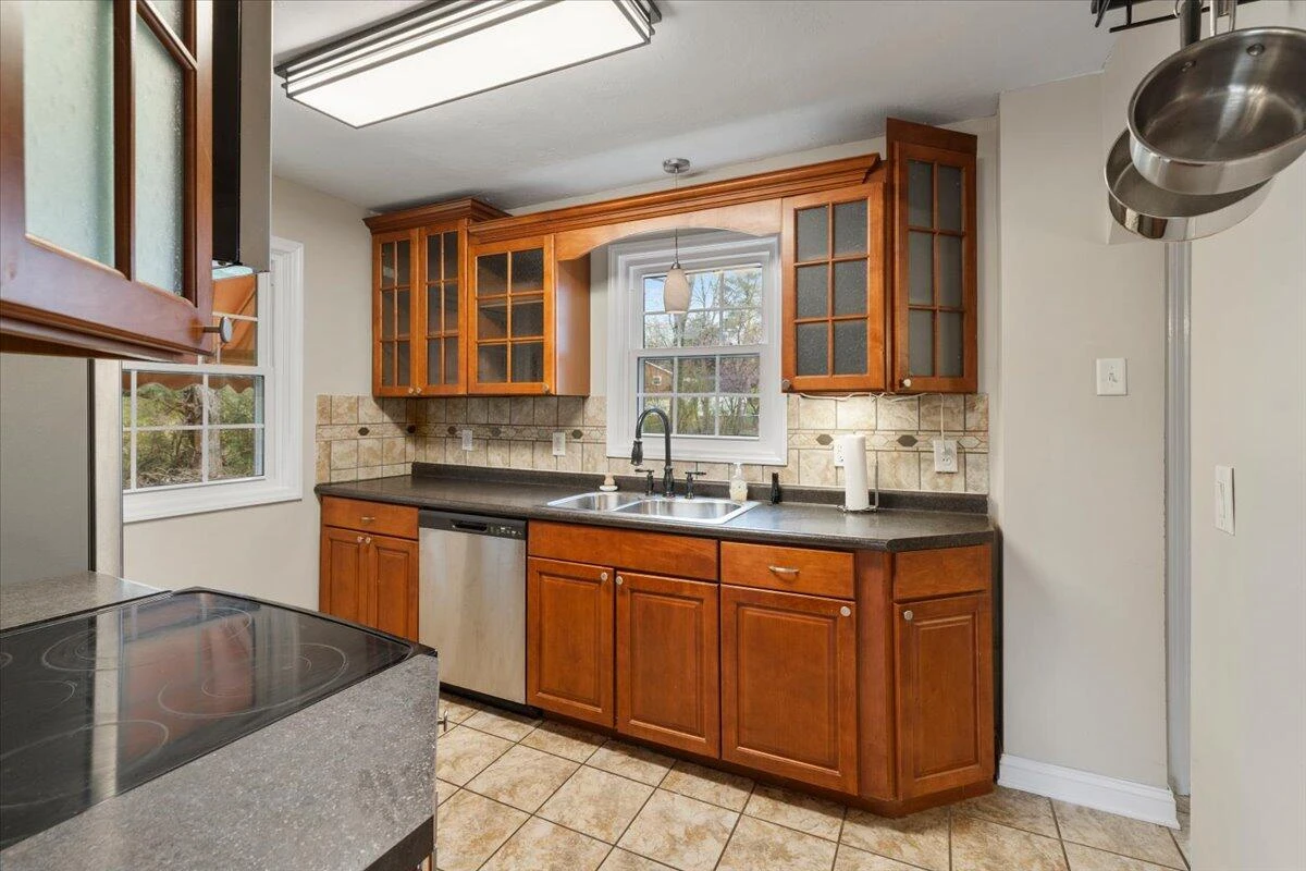 3581 Grandin RD SW - Photo 10
