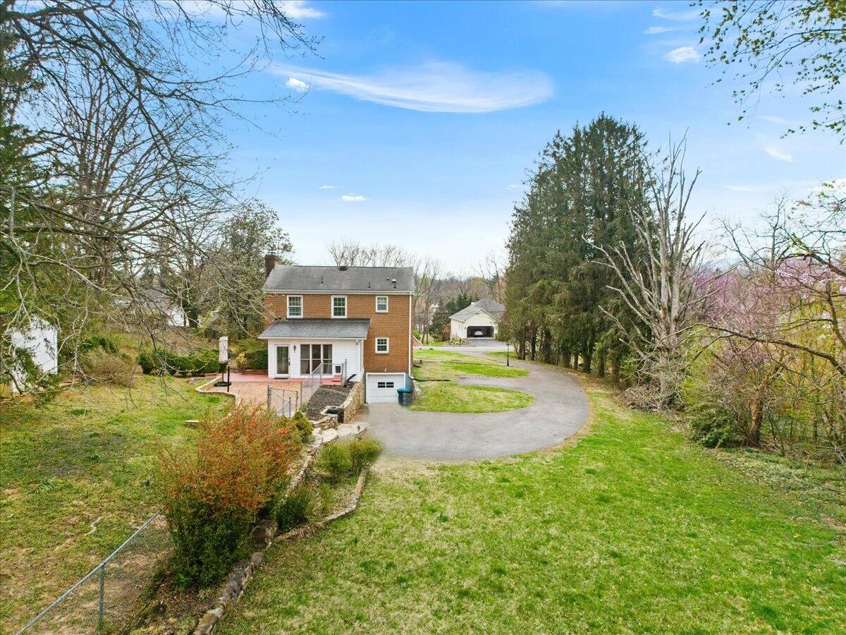 3581 Grandin RD SW - Photo 106