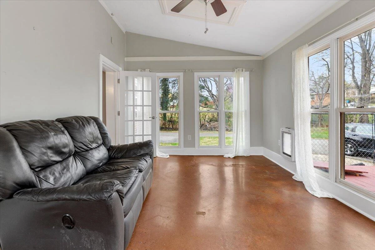 3581 Grandin RD SW - Photo 23