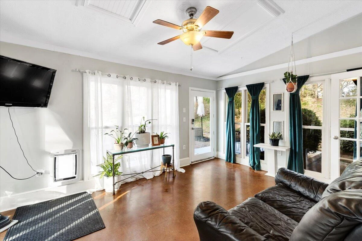 3581 Grandin RD SW - Photo 24