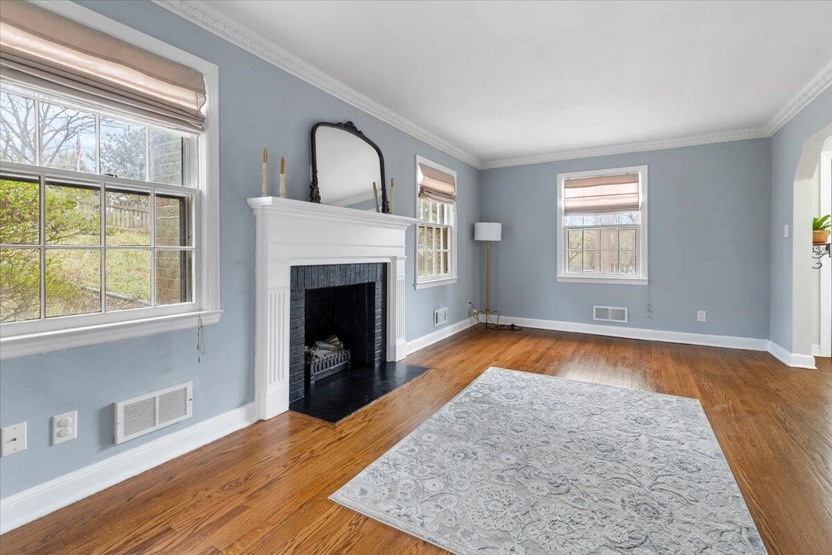 3581 Grandin RD SW - Photo 29
