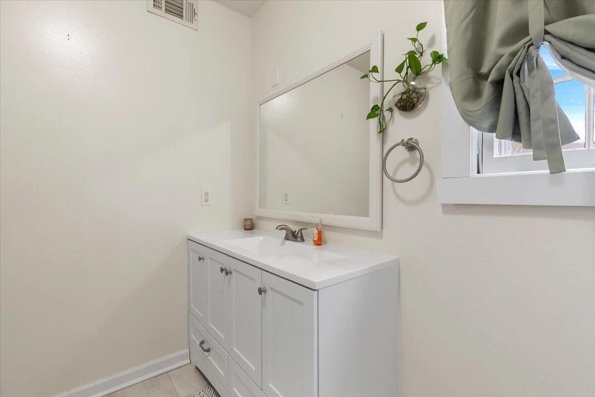 3581 Grandin RD SW - Photo 36