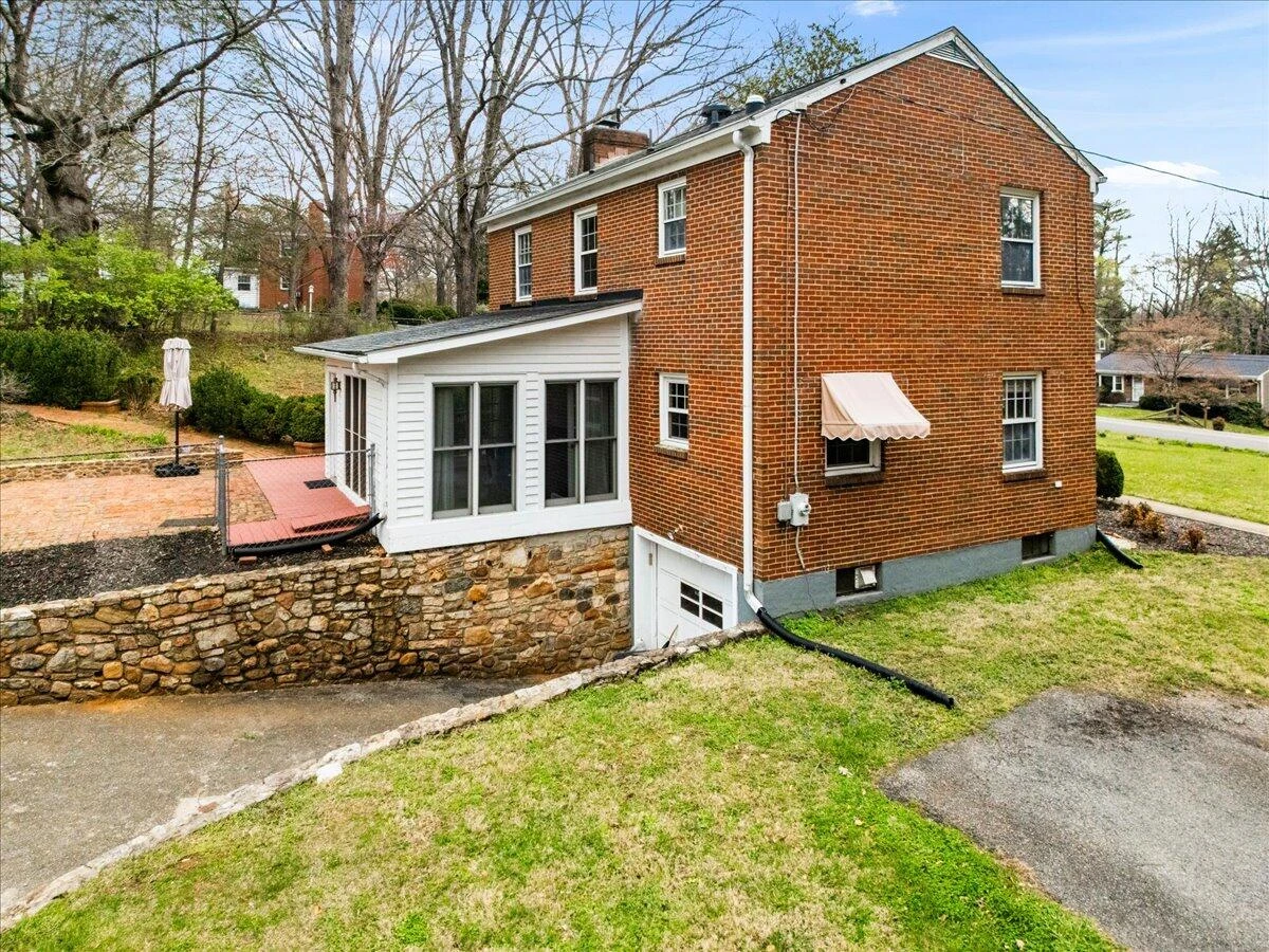3581 Grandin RD SW - Photo 60
