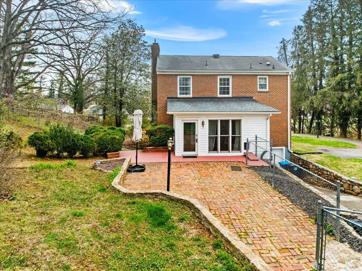 3581 Grandin RD SW - Photo 63