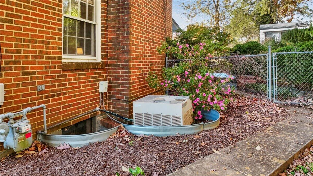 3581 Grandin RD SW - Photo 67