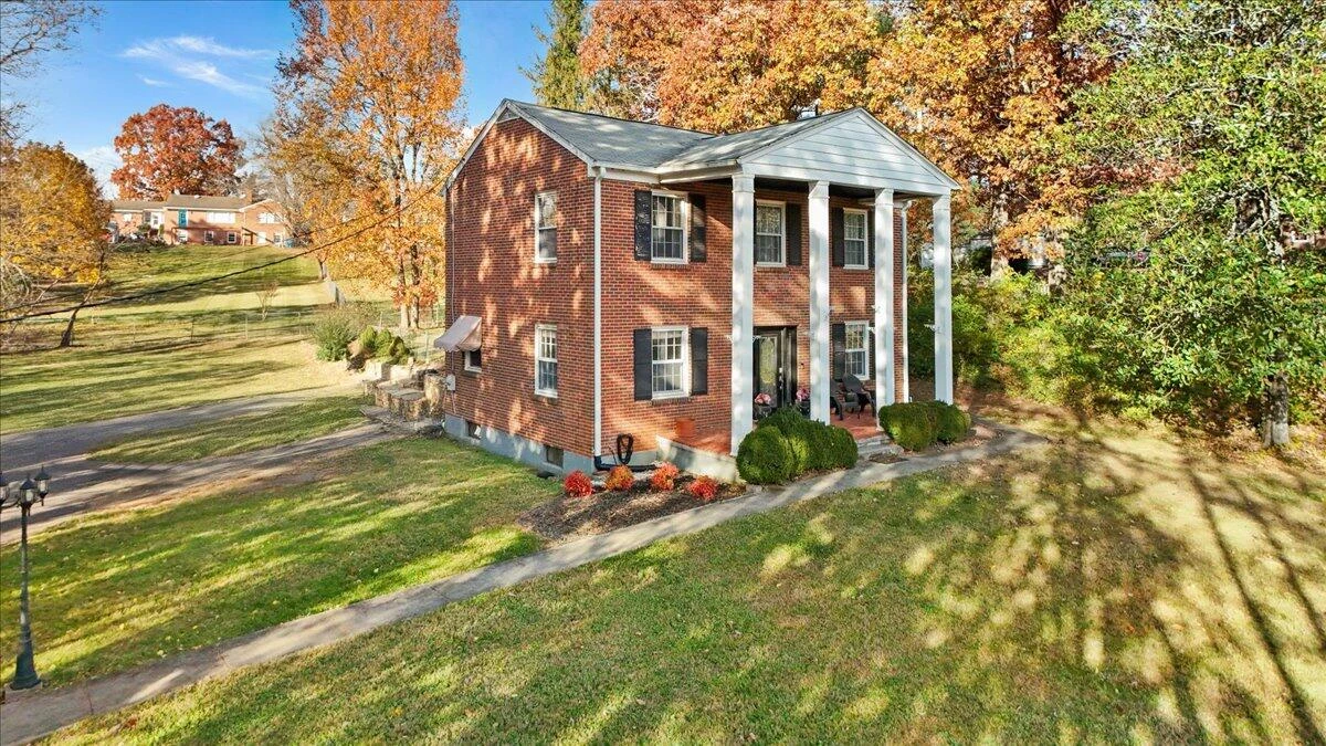 3581 Grandin RD SW - Photo 85