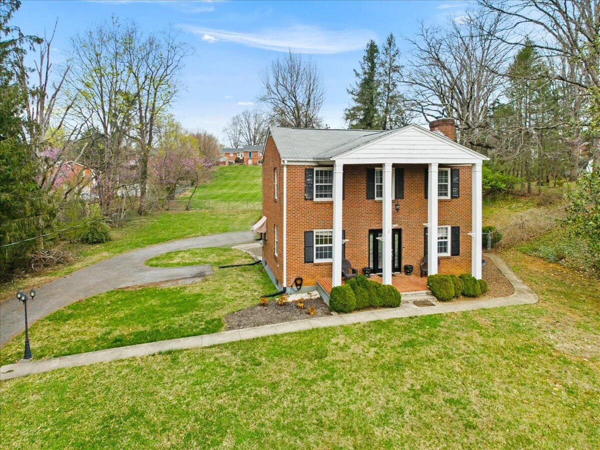 3581 Grandin RD SW - Photo 91