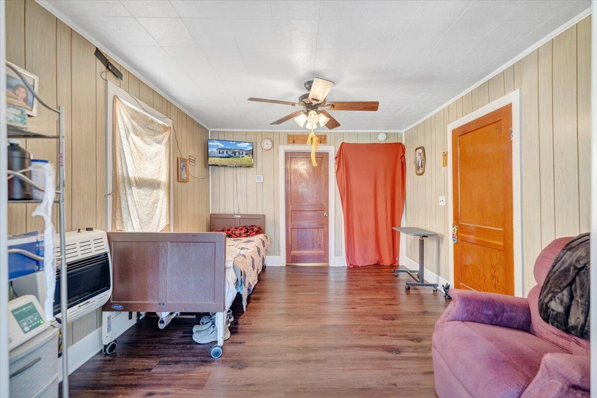 373 Richardson DR - Photo 13