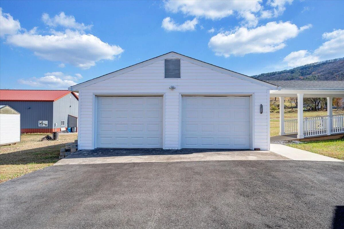 373 Richardson DR - Photo 22