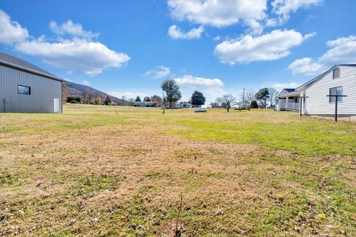 373 Richardson DR - Photo 31