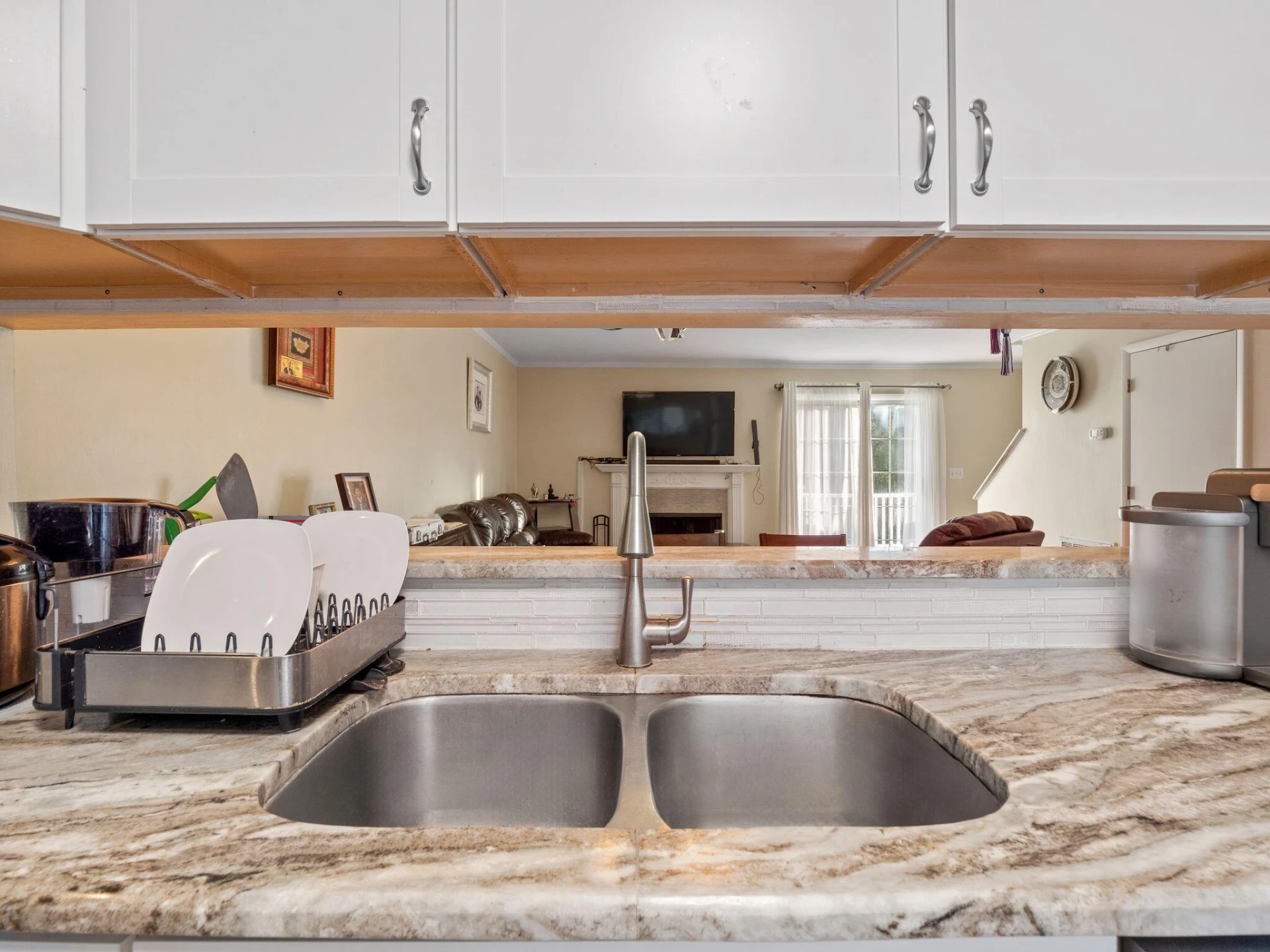 3036 Winterberry DR - Photo 14