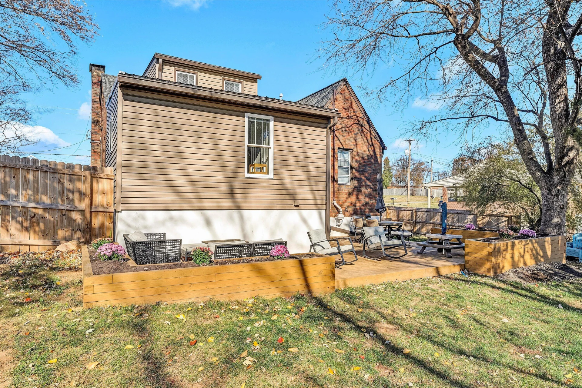 2232 Mount Regis DR - Photo 41