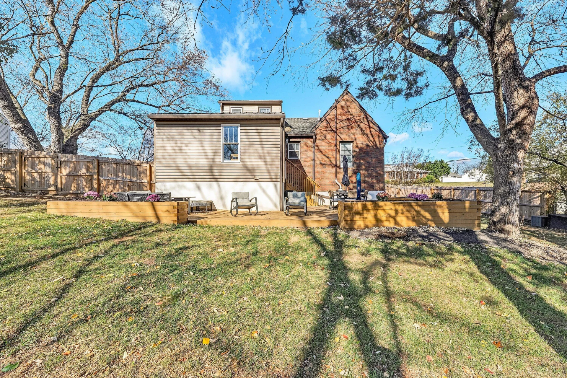 2232 Mount Regis DR - Photo 43