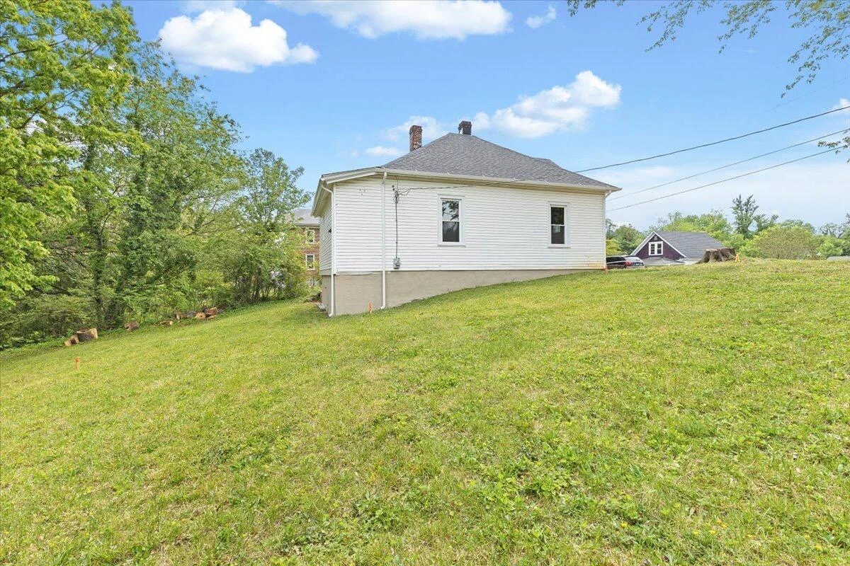 0 Dakota AVE NW - Photo 2