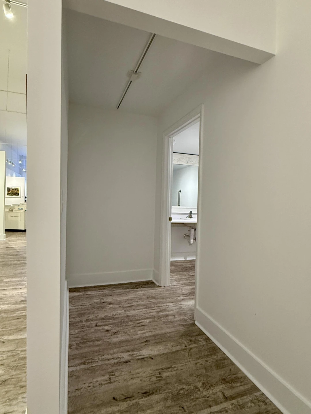 22 Campbell AVE SE - Photo 10