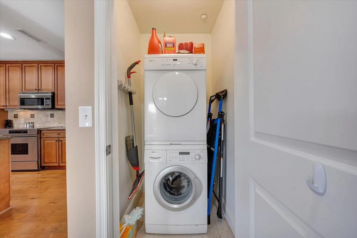 100 Bridgewater Pointe PL #601 - Photo 27