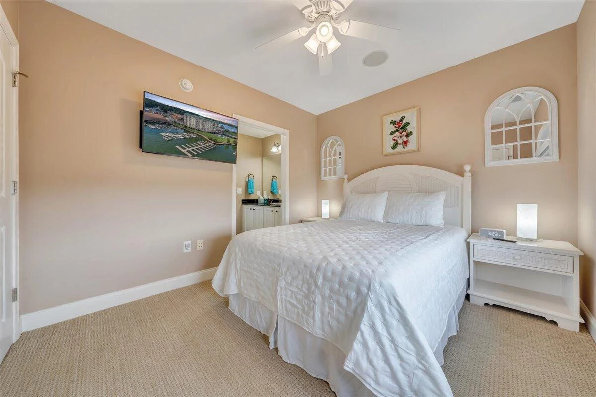 100 Bridgewater Pointe PL #601 - Photo 29