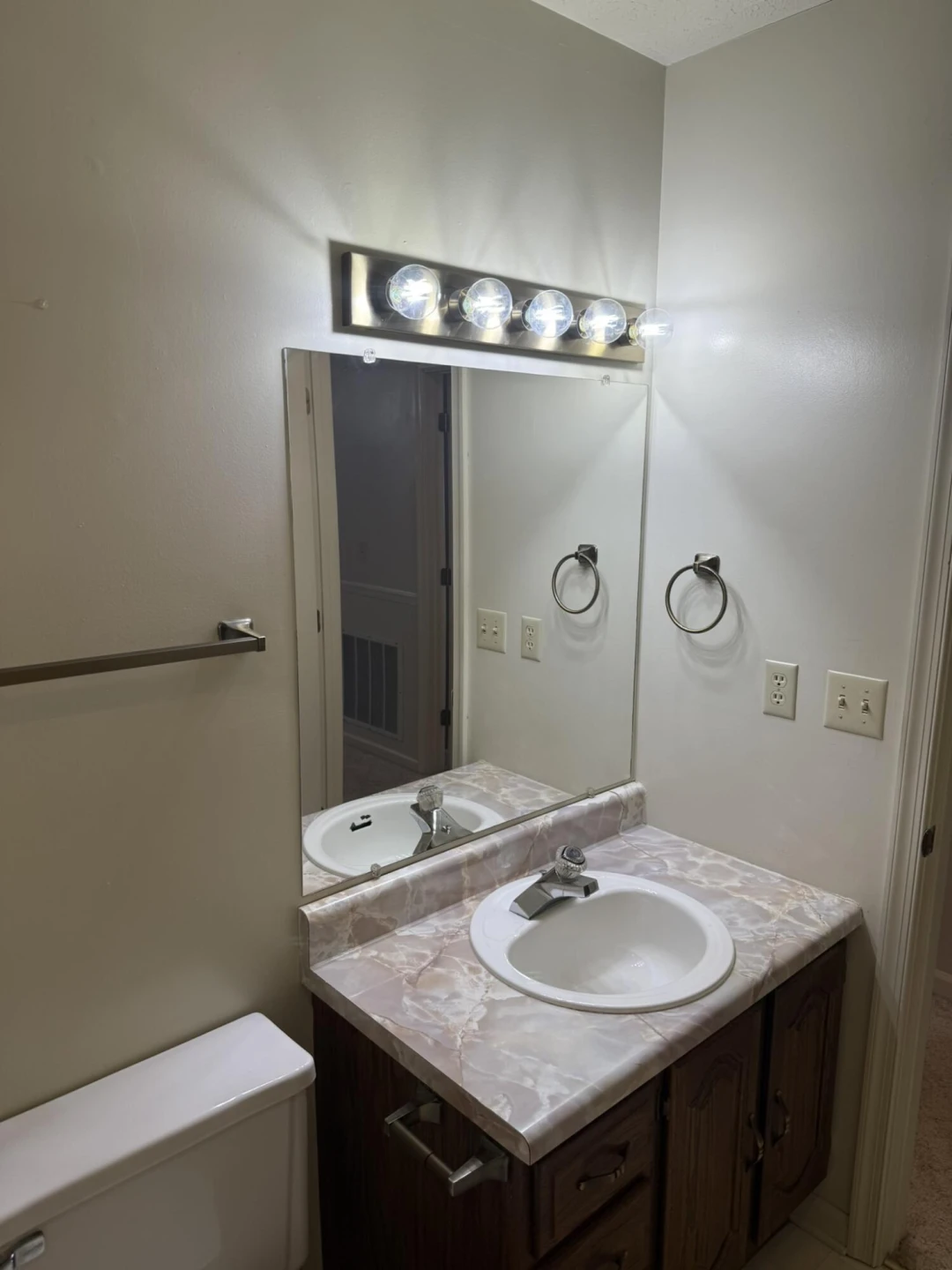 200 Sherry May ST - Photo 32