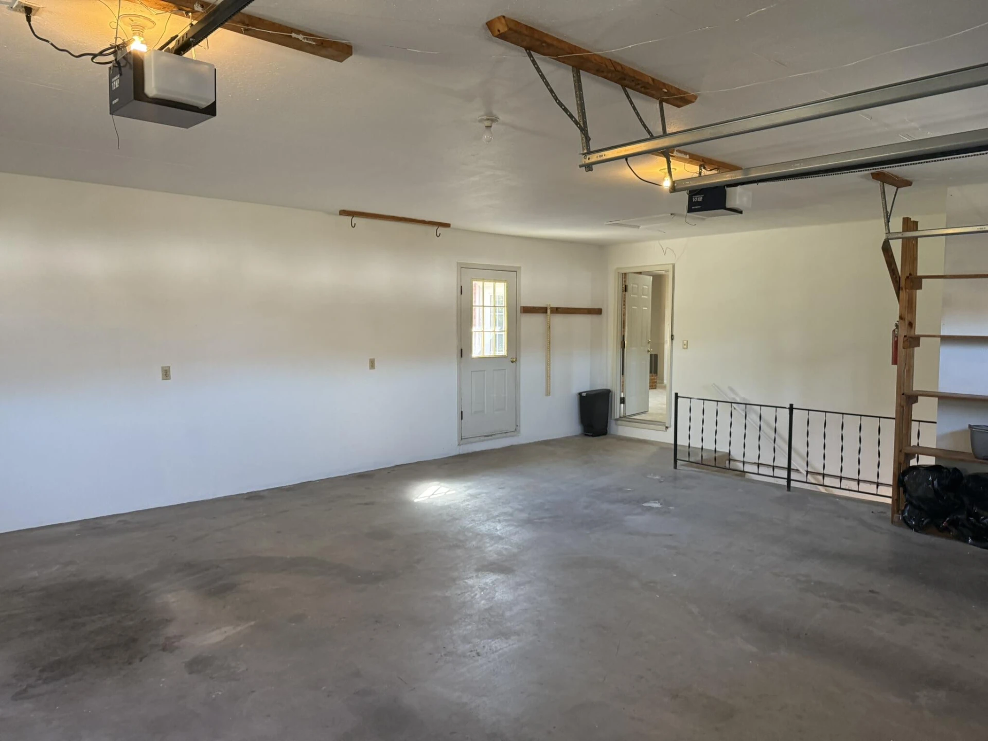 200 Sherry May ST - Photo 48
