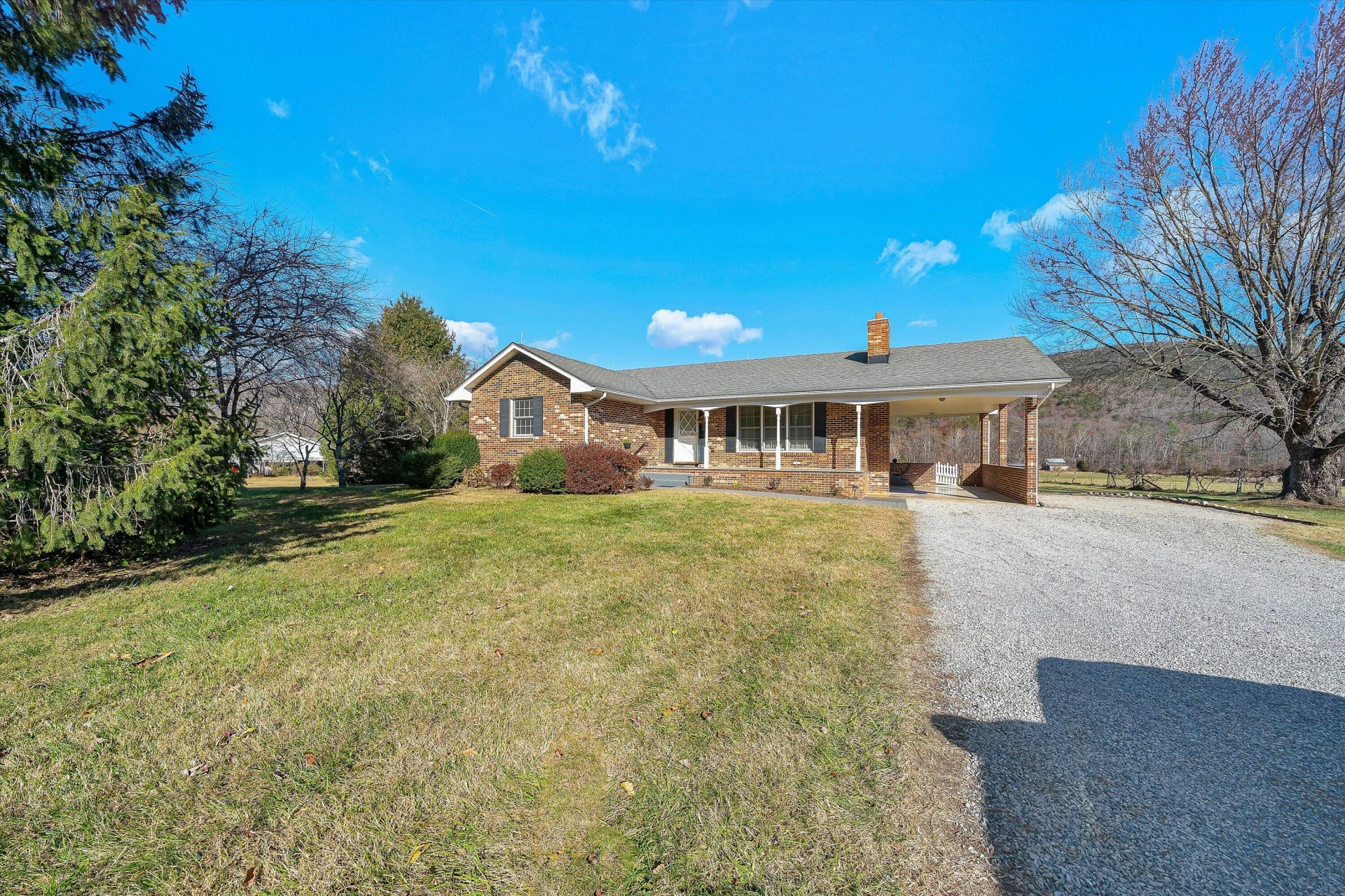3469 Bradshaw RD - Photo 2