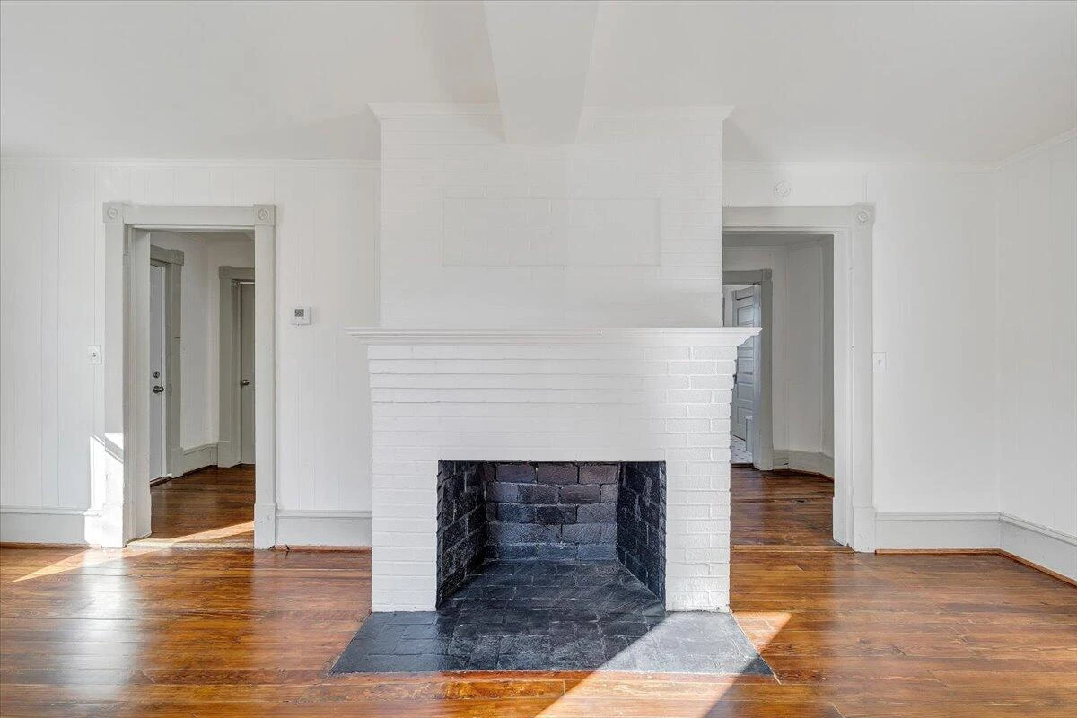 2415 Delaware AVE NW - Photo 11