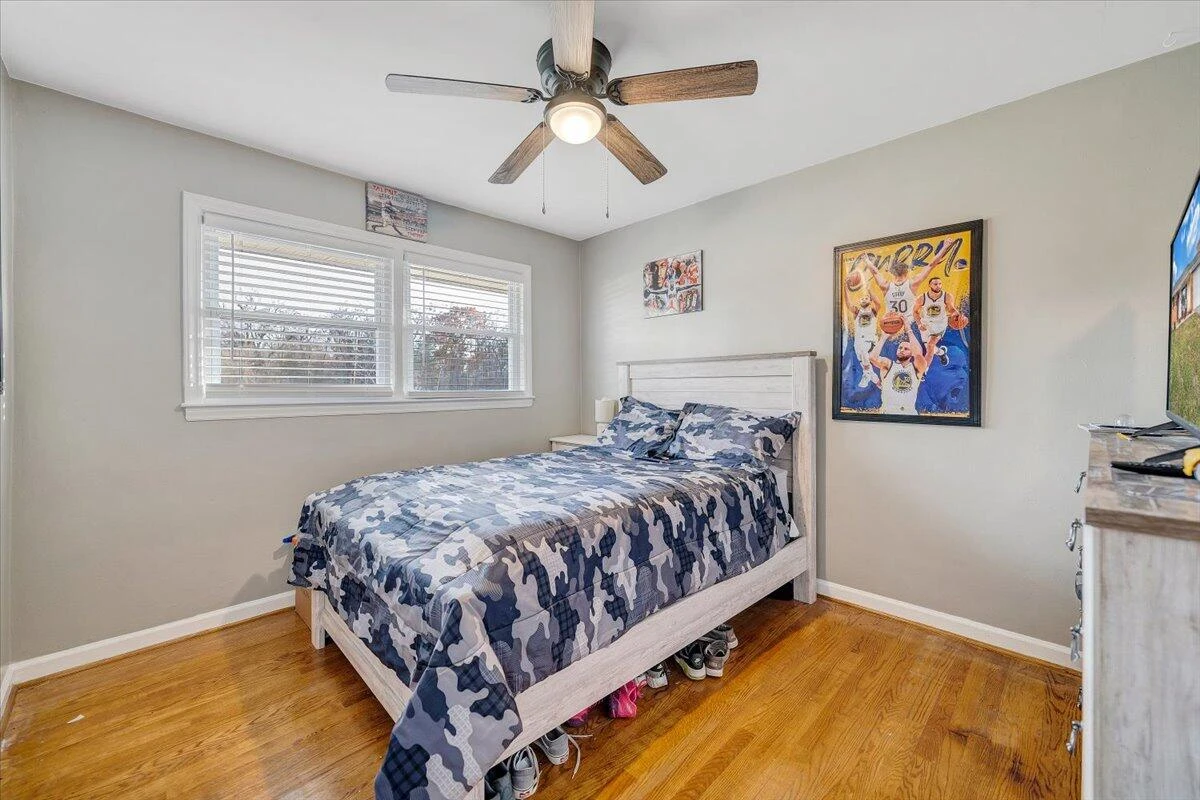 304 Dawnridge LN - Photo 24