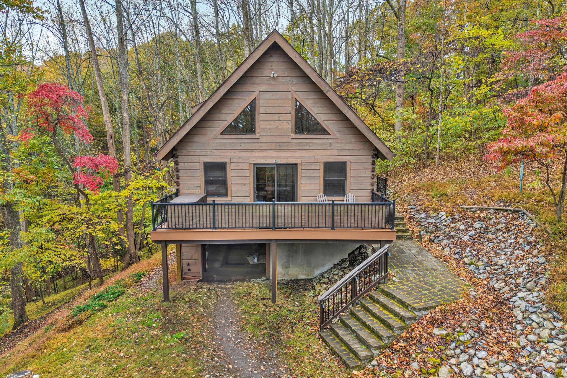 94 Lakecrest DR - Photo 3