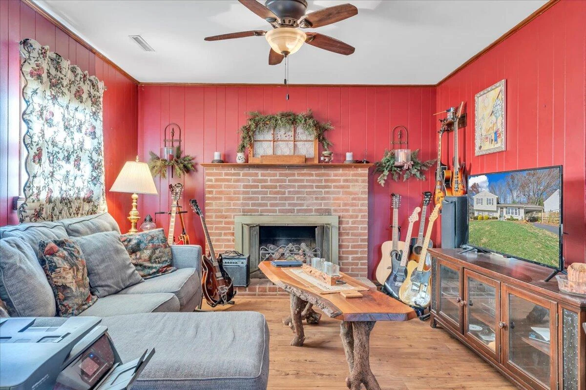 3745 Hummingbird LN - Photo 26