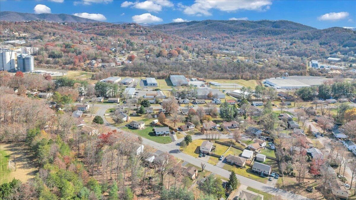 3745 Hummingbird LN - Photo 63