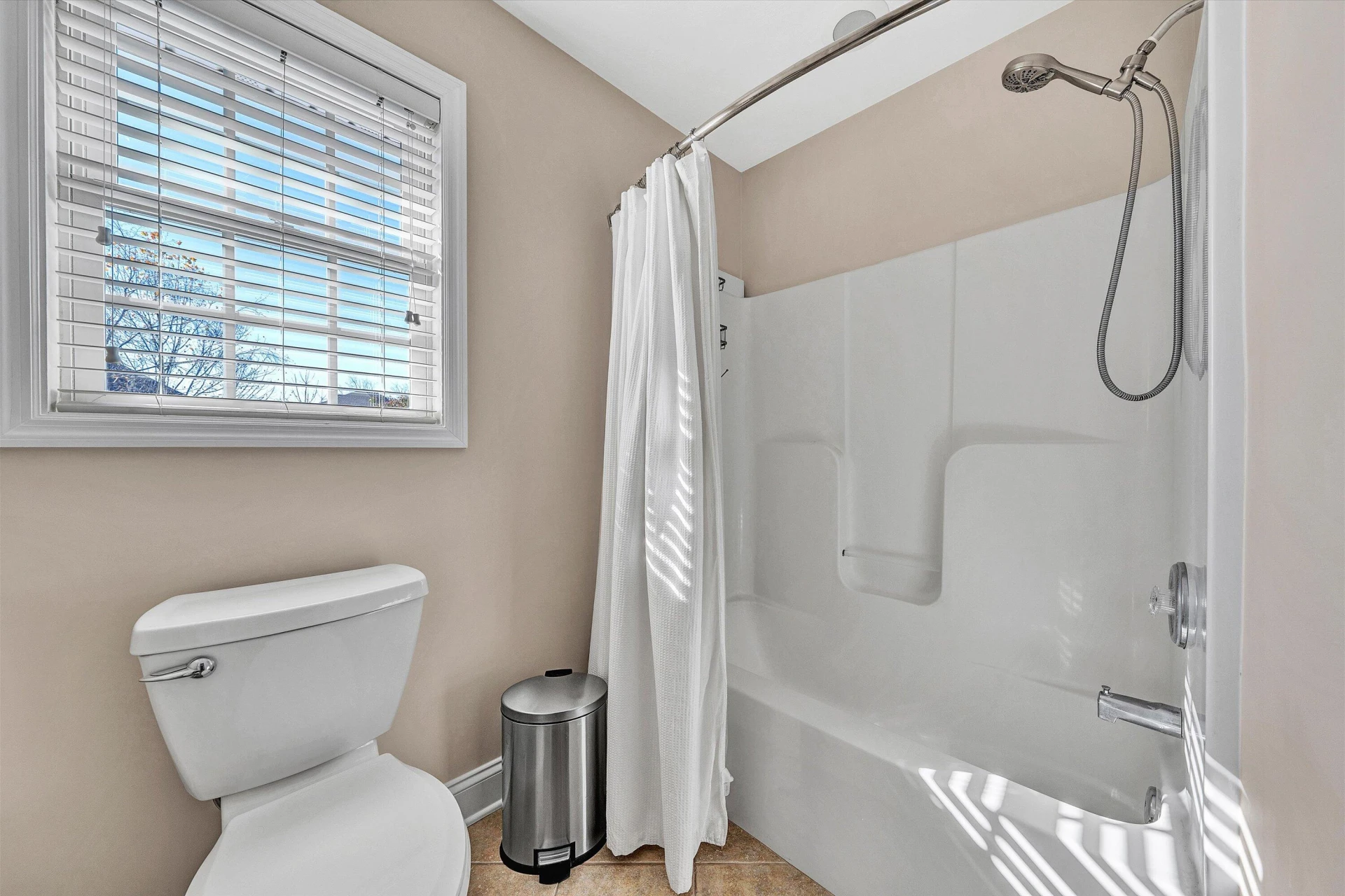 1607 Innsbrooke DR - Photo 48