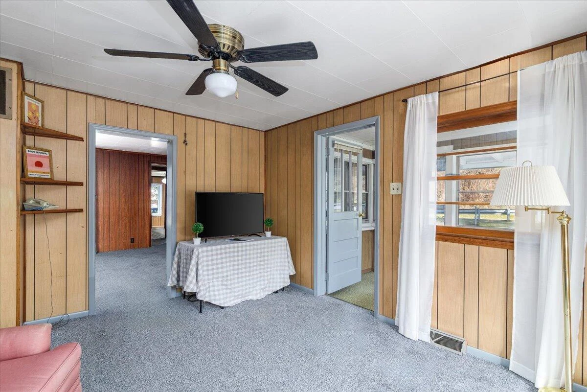 4668 Webbs Mill RD - Photo 13