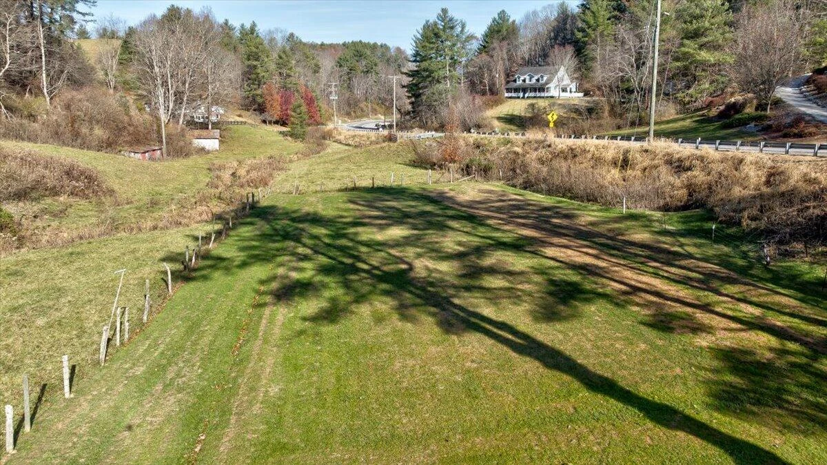 4668 Webbs Mill RD - Photo 44