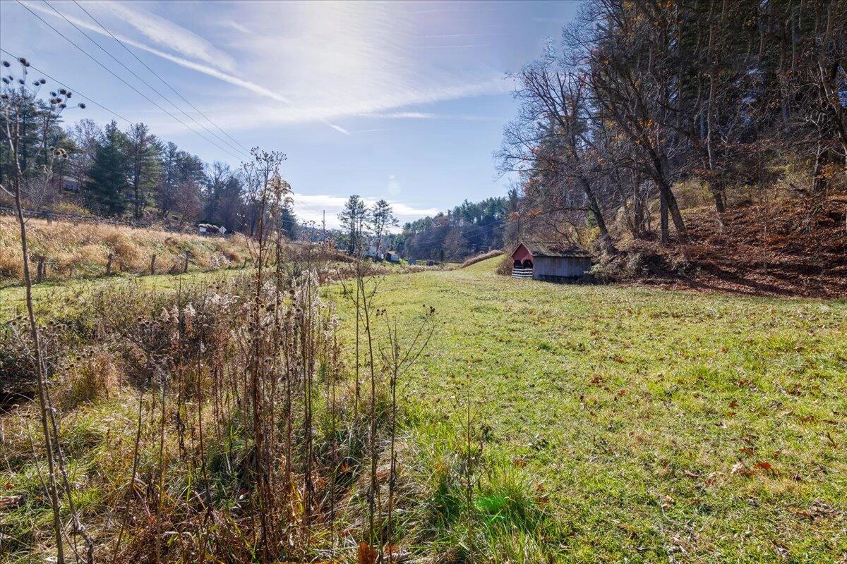 4668 Webbs Mill RD - Photo 48