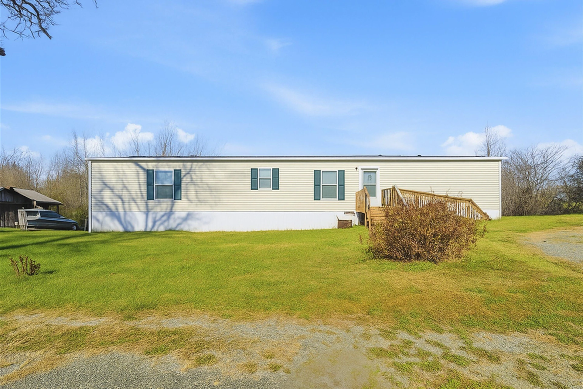 1405 Doe Run RD