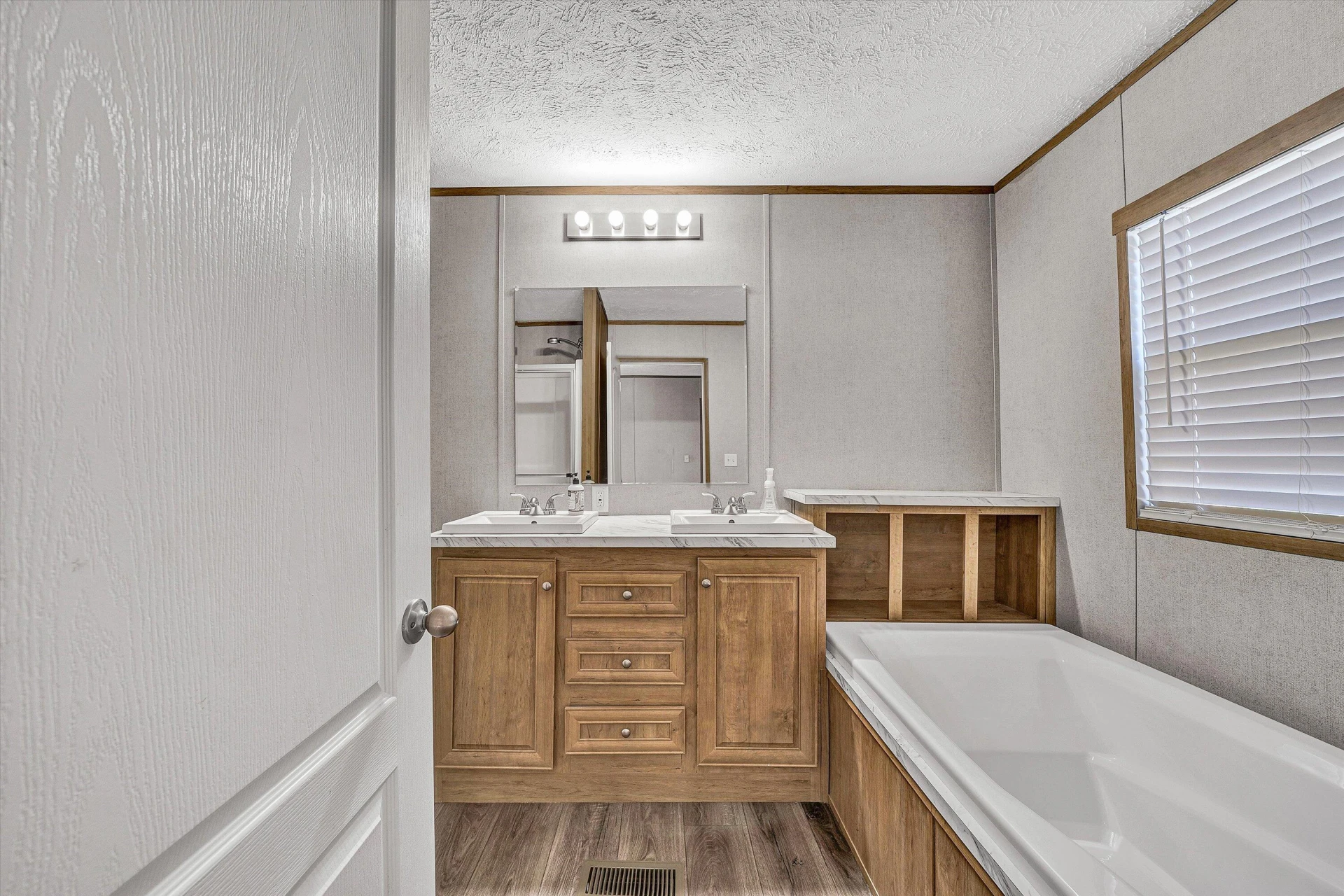 1405 Doe Run RD - Photo 16