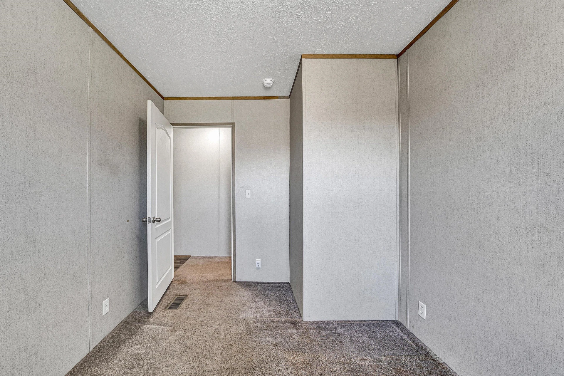 1405 Doe Run RD - Photo 20
