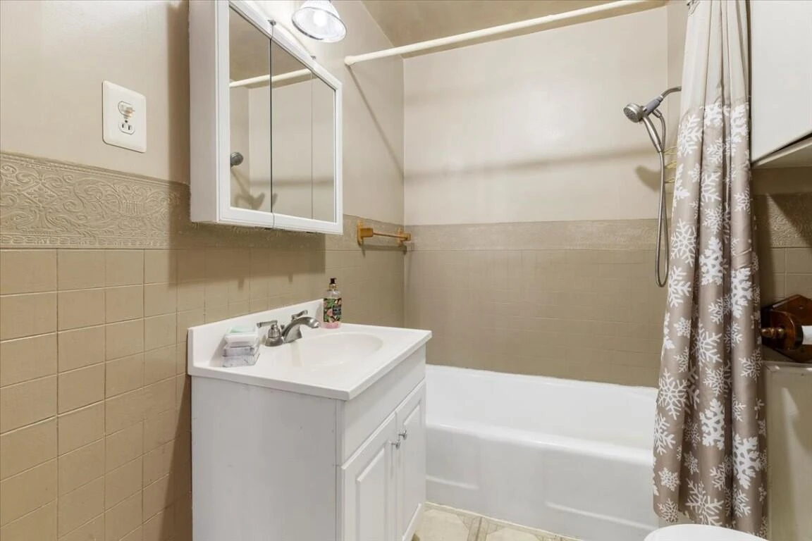 290 Crickett LN - Photo 16