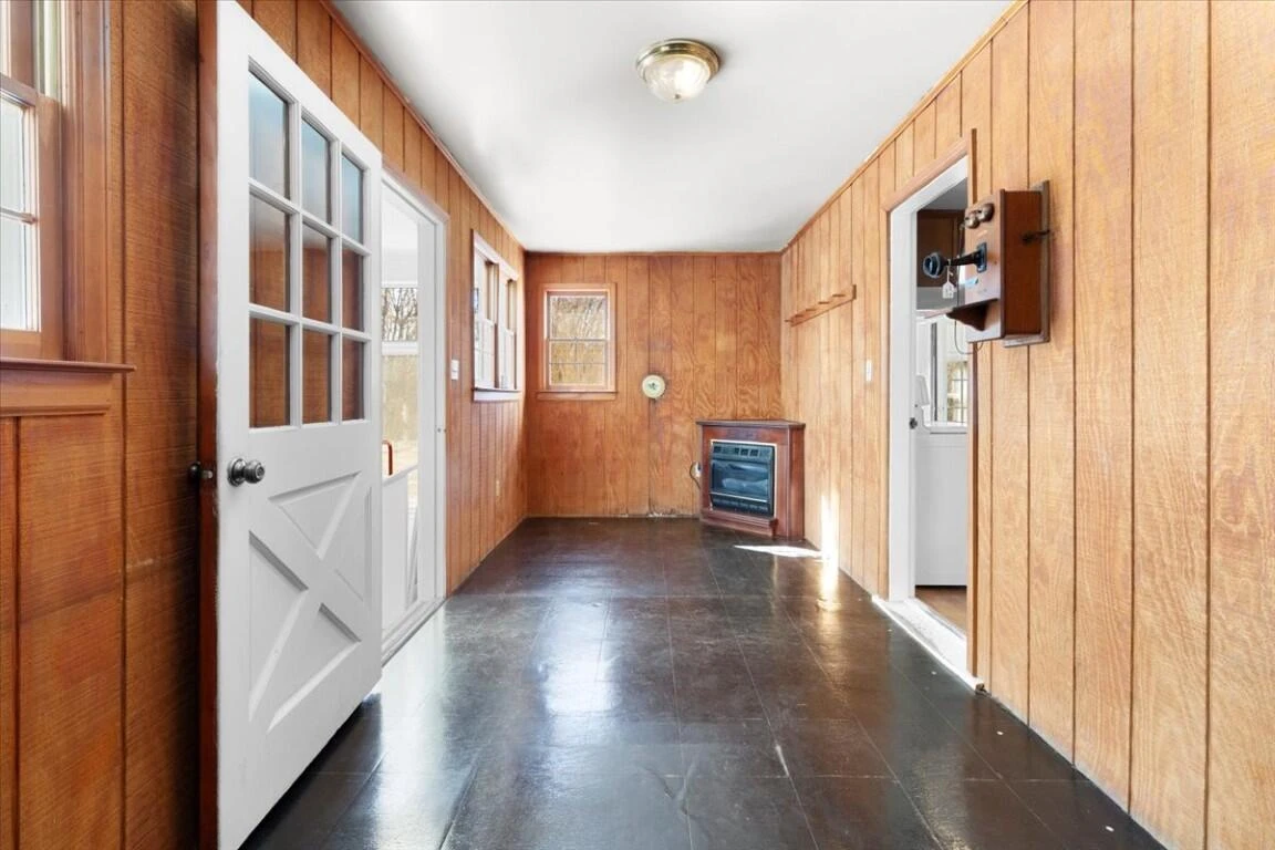 290 Crickett LN - Photo 38