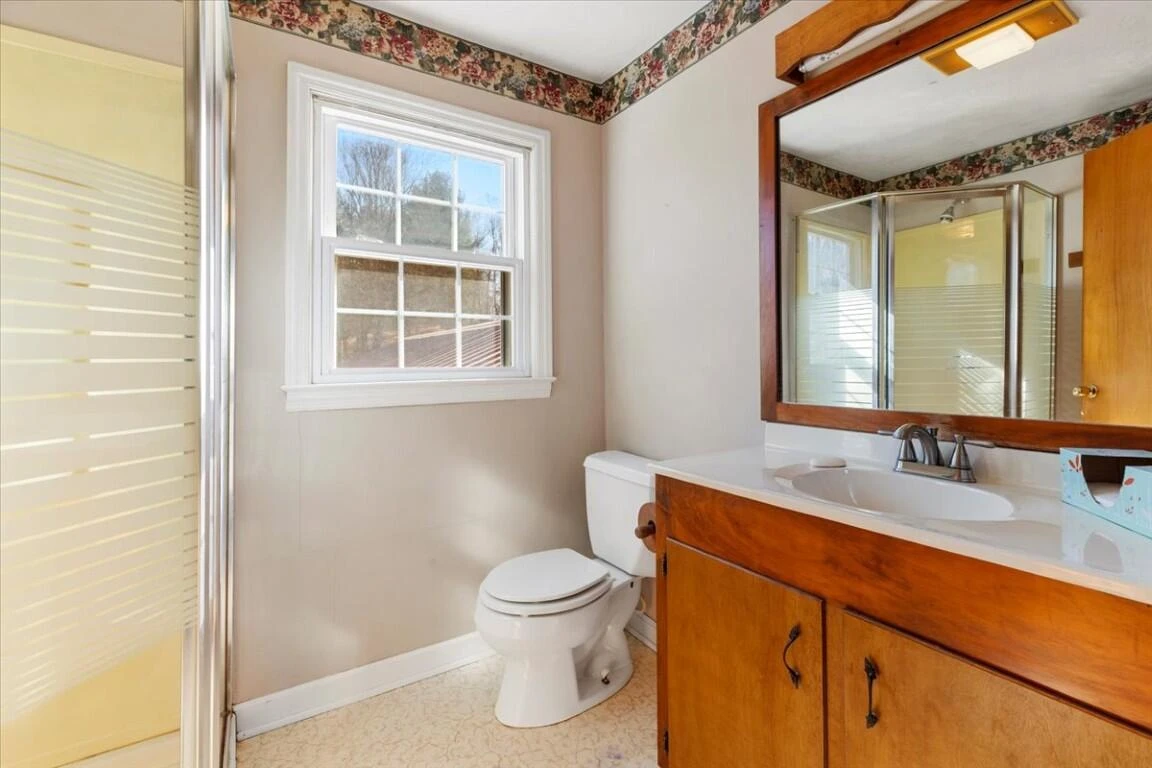290 Crickett LN - Photo 51
