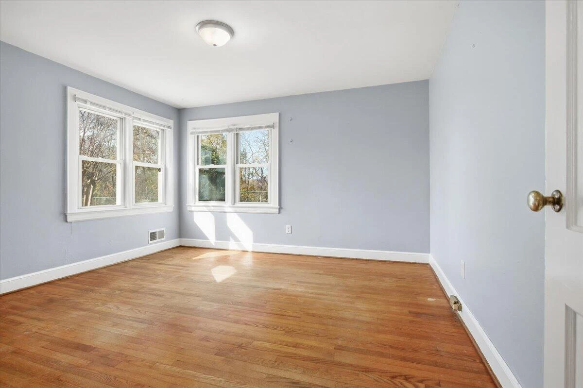 4950 Fralin RD NW - Photo 14