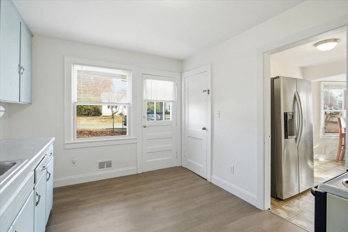 4950 Fralin RD NW - Photo 5
