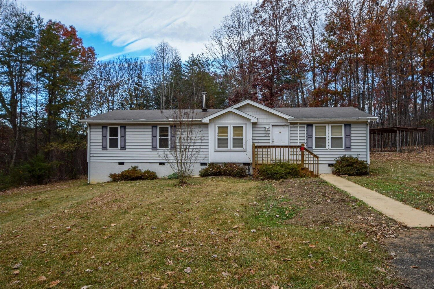 1214 Evelyn DR