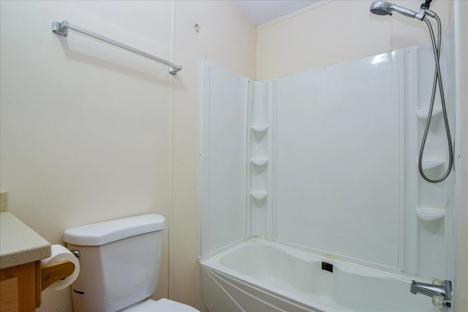 1214 Evelyn DR - Photo 18