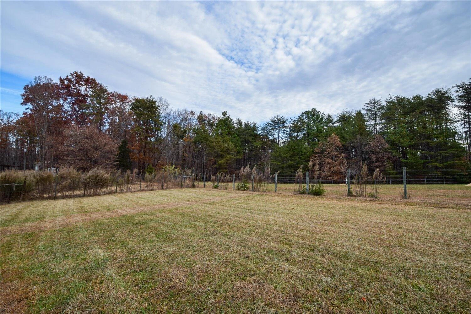 1214 Evelyn DR - Photo 36
