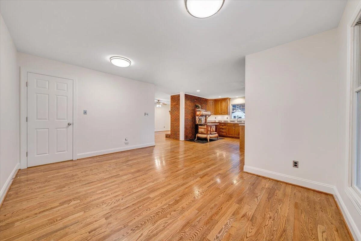 3054 Loch Haven DR - Photo 13