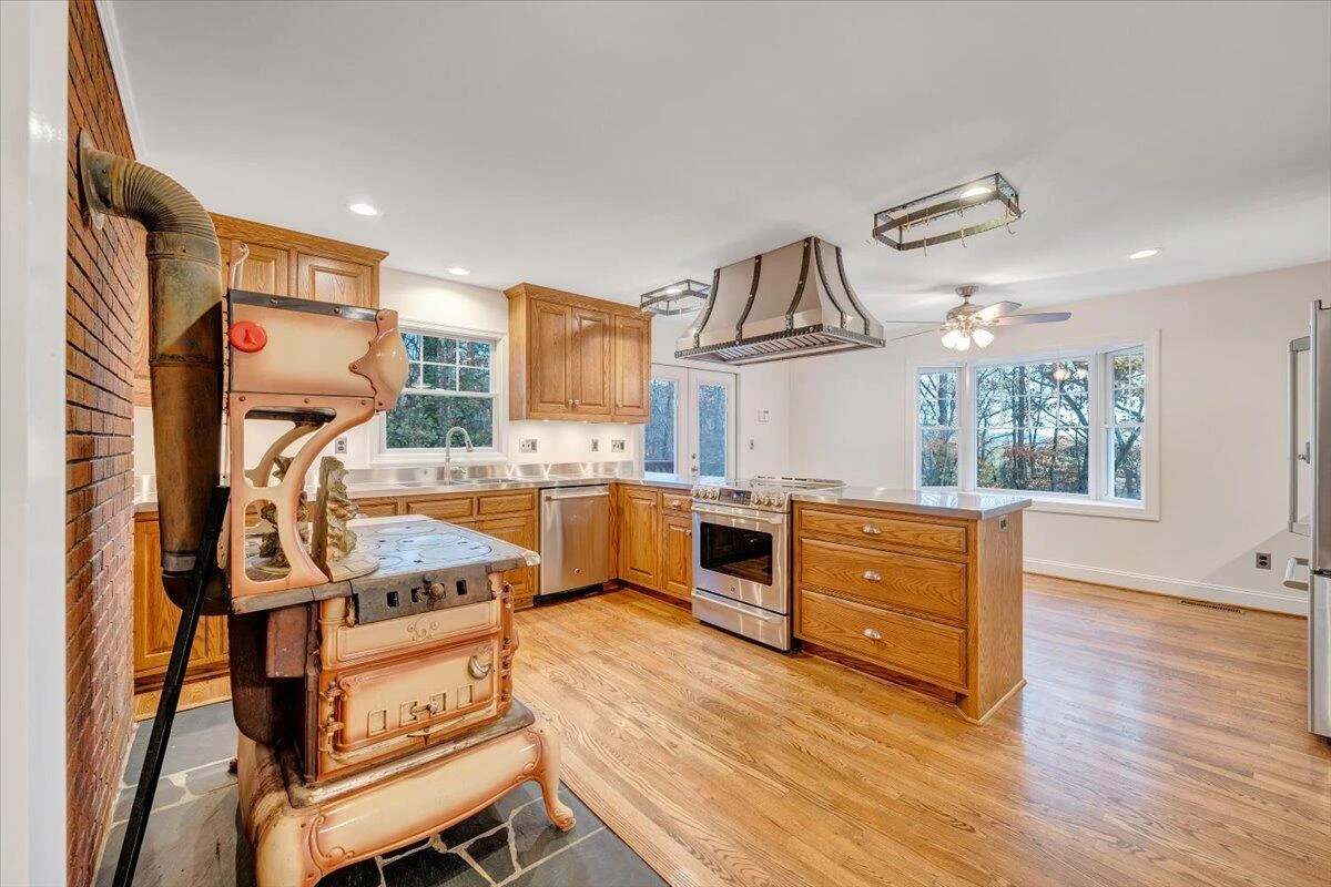 3054 Loch Haven DR - Photo 15