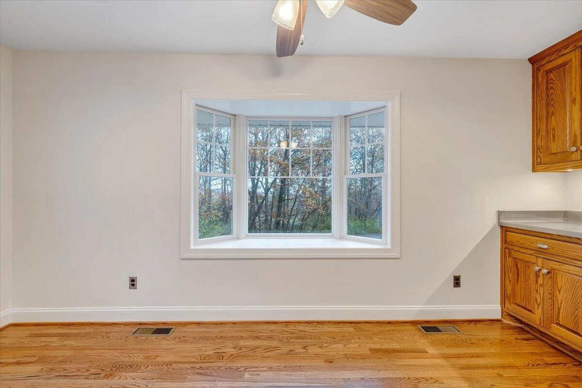 3054 Loch Haven DR - Photo 21