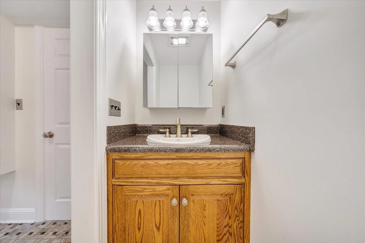3054 Loch Haven DR - Photo 23
