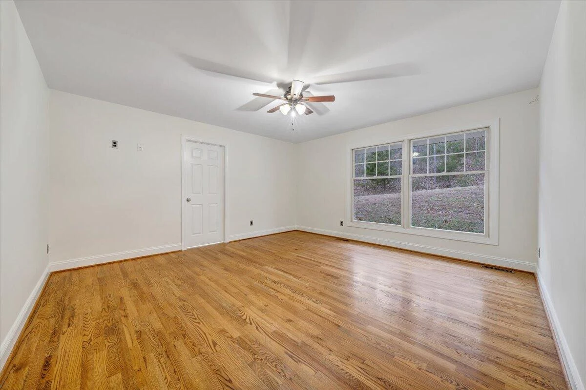 3054 Loch Haven DR - Photo 28