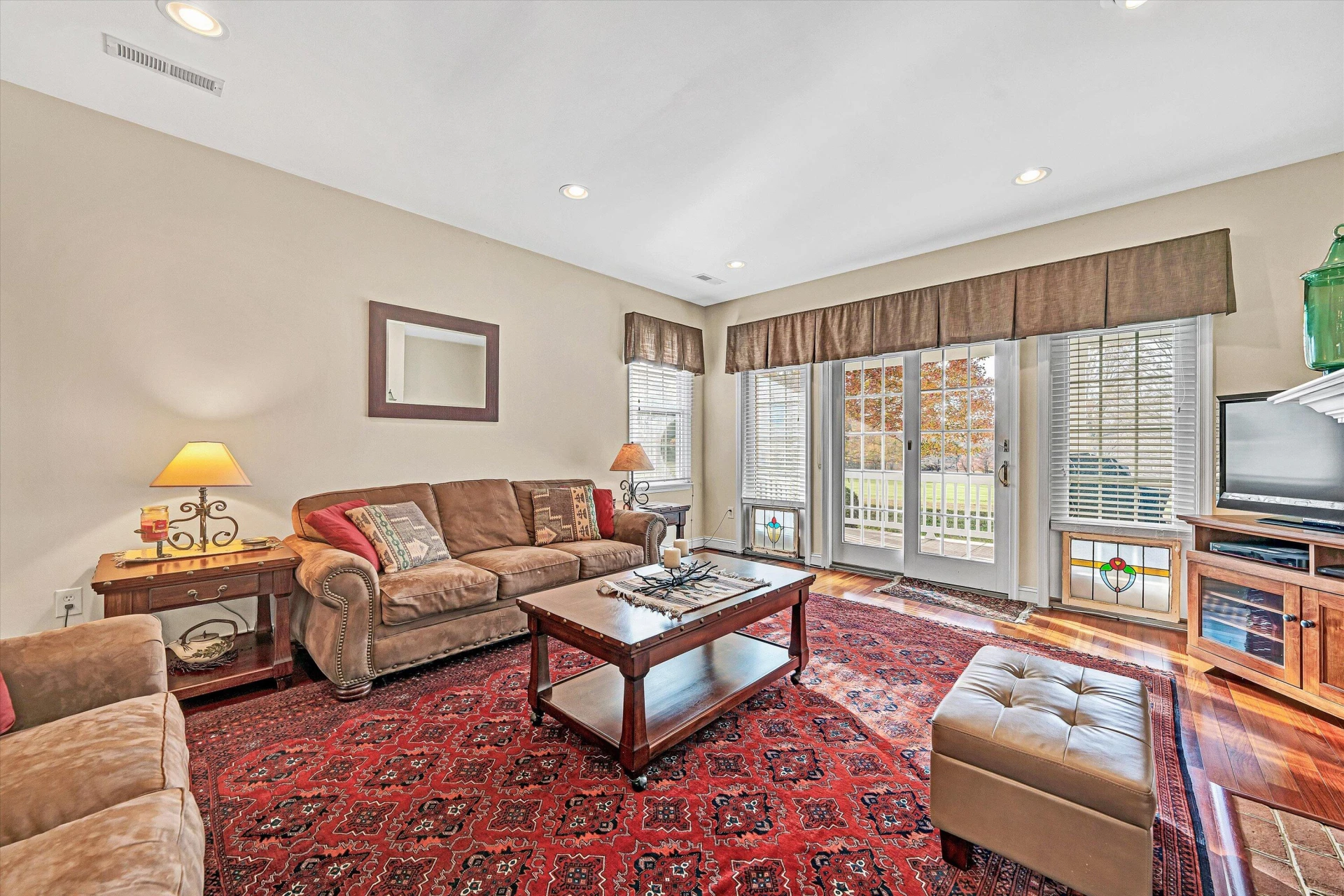 127 Village Green DR - Photo 11